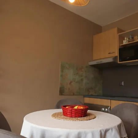 Skyspa In The Centre - M&d Apartma