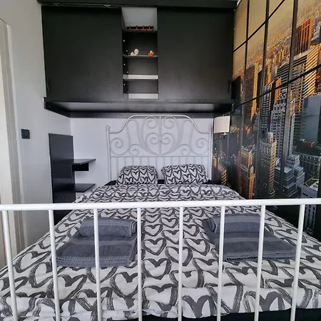 Skyspa In The Centre - M&d Apartman *